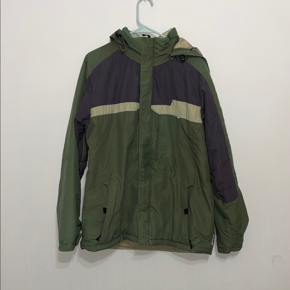 Columbia Sportswear Hooded Winter Jacket – Green Colorblock